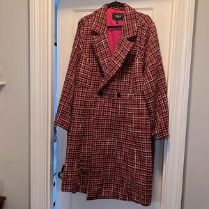 LIKE NEW Torrid Women’s Pink Plaid Boucle Statement Pea Coat Plus Size 4 26/28